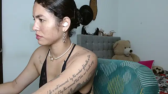 Sexy Lia  online show from 05-30-26, 01:12