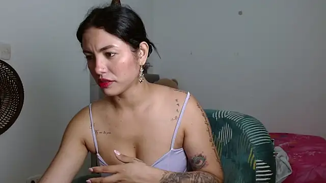 Sexy Lia  online show from 03-04-26, 03:14