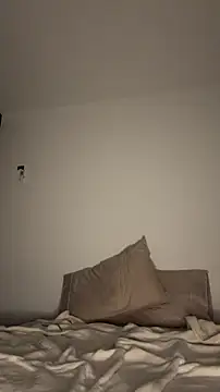 snakeeboy online show from 03-01-26, 04:56