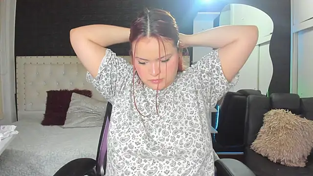 melanie hh online show from 03-11-25, 04:08