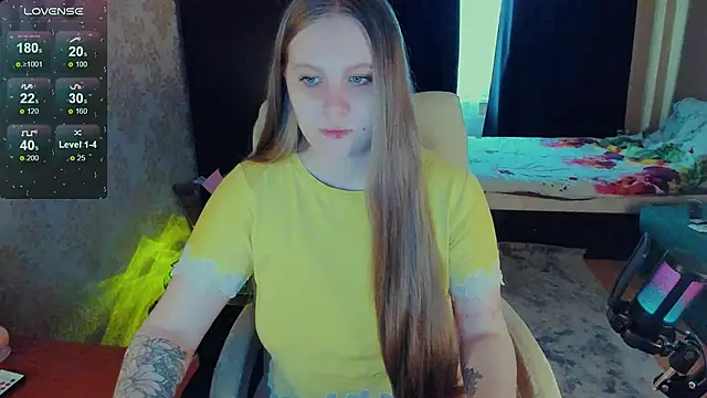 Snapshot of Alice_Dreamgirl_ chatting on 03-02-25, 11:52 Alice Dreamgirl  online show from 03-02-25, 11:52