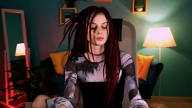 JadeCastle  online show from 05-20-26, 04:04