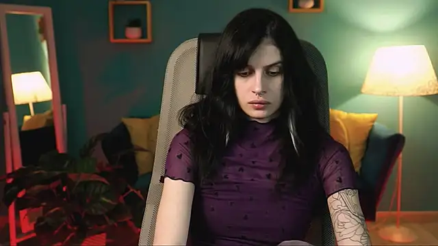 JadeCastle  online show from 04-04-26, 05:52