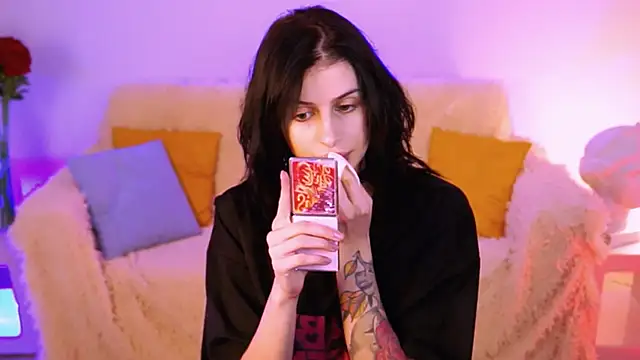 JadeCastle  online show from 04-15-26, 05:28