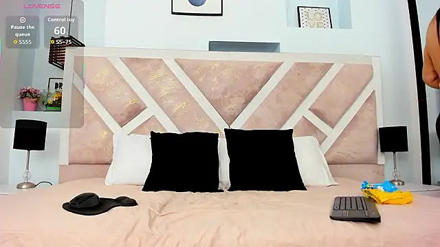 hotmature1 online show from 03-14-26, 11:16