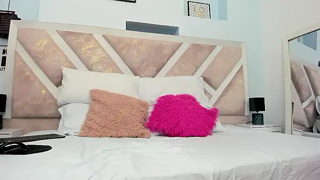 hotmature1 online show from 01-15-26, 11:02