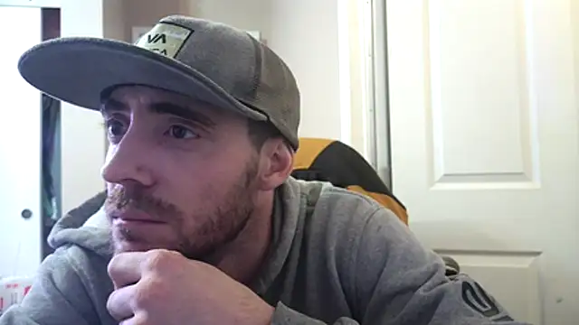 Huntzg23 online show from 04-14-26, 05:29