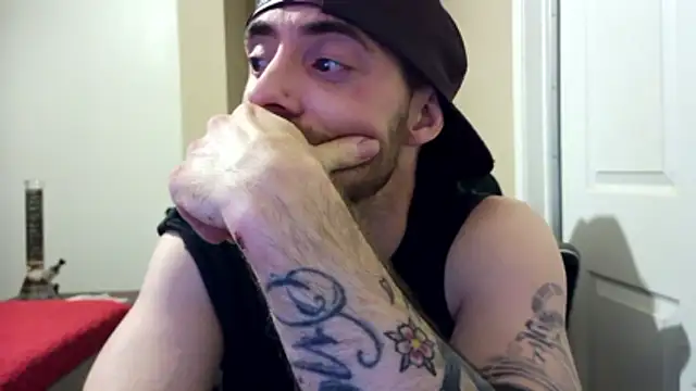 Huntzg23 online show from 04-11-26, 06:43