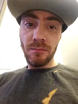 Huntzg23 online show from 02-25-26, 12:33