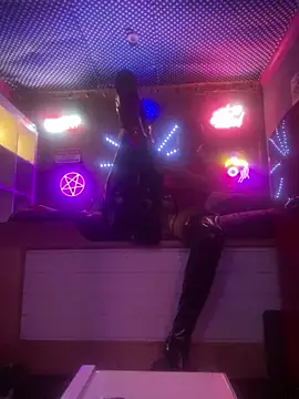 kinkycdslutsv online show from 02-05-25, 06:37