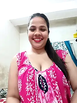 Snapshot of Hot-shot99 chatting on 09-27-25, 05:52 Hot-shot99 online show from 09-27-25, 05:52
