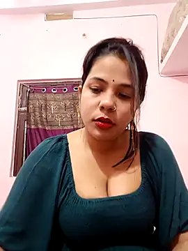 Snapshot of Hot-shot99 chatting on 02-12-25, 10:03 Hot-shot99 online show from 02-12-25, 10:03