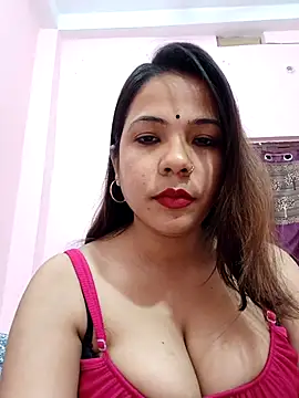 Snapshot of Hot-shot99 chatting on 03-13-25, 05:28 Hot-shot99 online show from 03-13-25, 05:28
