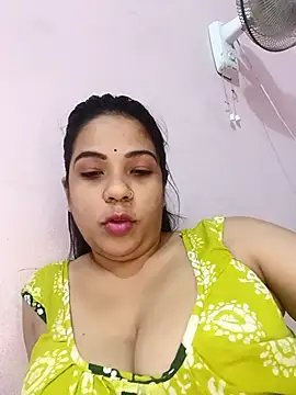 Snapshot of Hot-shot99 chatting on 09-14-25, 08:26 Hot-shot99 online show from 09-14-25, 08:26
