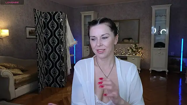Snapshot of LinaJoy chatting on 05-08-26, 08:12 LinaJoy online show from 05-08-26, 08:12