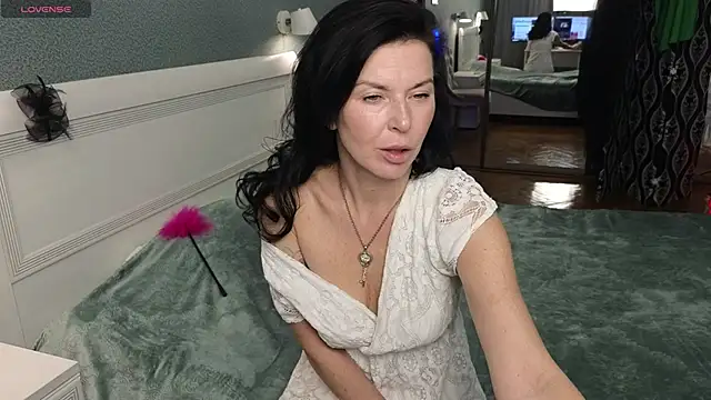 LinaJoy online show from 11-09-25, 09:41