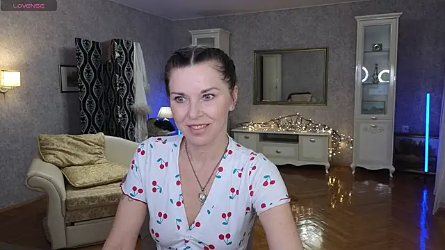 LinaJoy online show from 03-26-26, 07:23