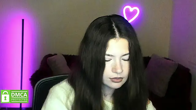 Alicia redfollow online show from 11-26-25, 12:27