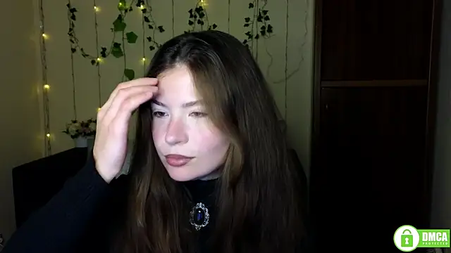 Alicia redfollow online show from 11-17-25, 12:31