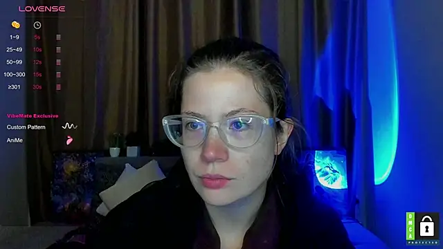 Alicia redfollow online show from 10-21-25, 05:23