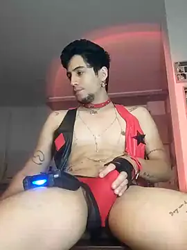 Snapshot of GamerQuinn chatting on 01-08-25, 01:09 GamerQuinn online show from 01-08-25, 01:09