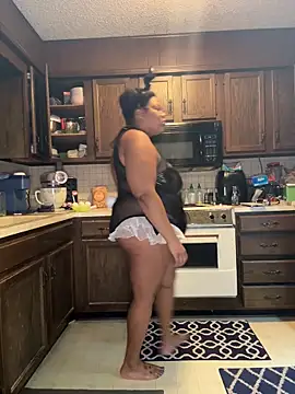 Snapshot of InterRacialFacial7296 chatting on 11-16-25, 08:41 InterRacialFacial7296 online show from 11-16-25, 08:41