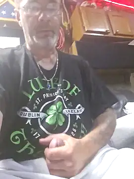 tileguyyy online show from 09-18-25, 04:37