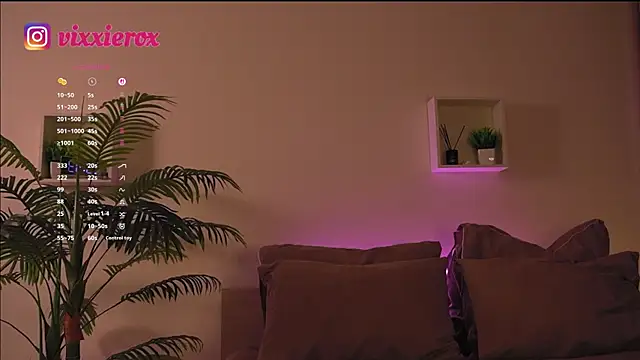 Snapshot of ViXXXiee chatting on 04-28-26, 09:19 ViXXXiee online show from 04-28-26, 09:19