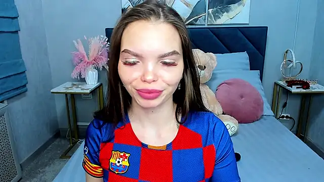 Curvy Dynamite  online show from 12-05-25, 01:16