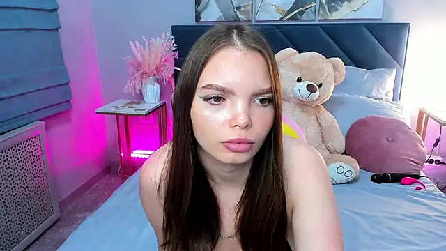 Curvy Dynamite  online show from 09-14-25, 01:06