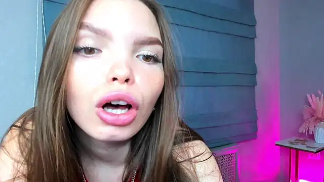 Curvy Dynamite  online show from 09-09-25, 01:16