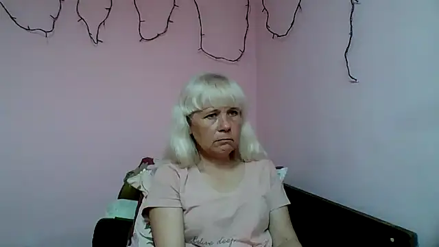 sakura blonde online show from 04-04-26, 06:42