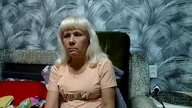 sakura blonde online show from 10-25-25, 05:02