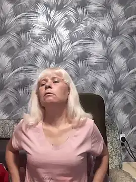 sakura blonde online show from 11-08-25, 07:45