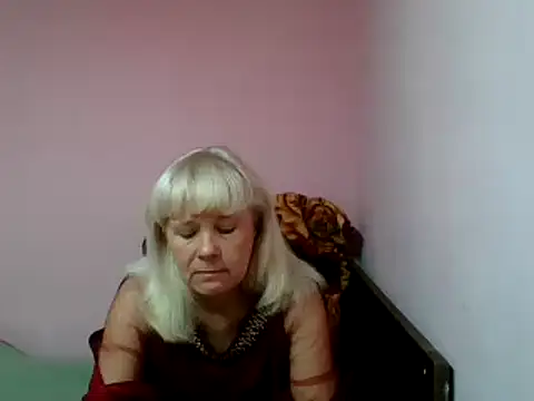 Snapshot of sakura_blonde chatting on 02-25-25, 07:06 sakura blonde online show from 02-25-25, 07:06