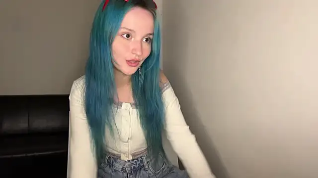 bumble bee online show from 01-16-25, 11:58