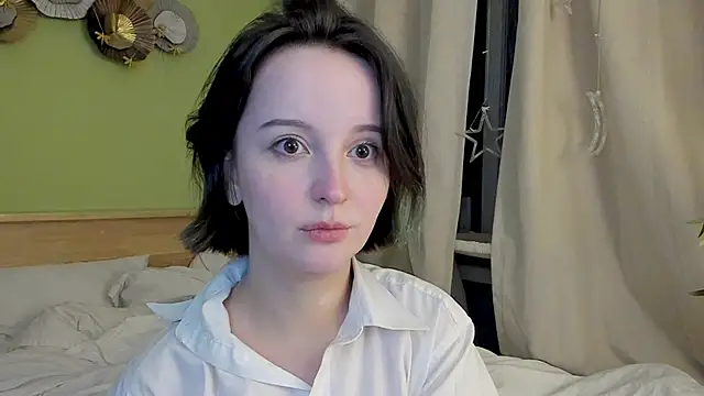 bumble bee online show from 02-21-26, 05:59