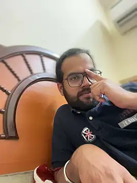 Arsh Loves Luv online show from 01-03-25, 06:14