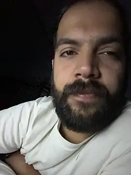 Arsh Loves Luv online show from 12-18-25, 11:08