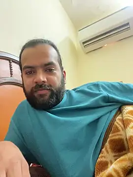 Arsh Loves Luv online show from 12-24-24, 09:06