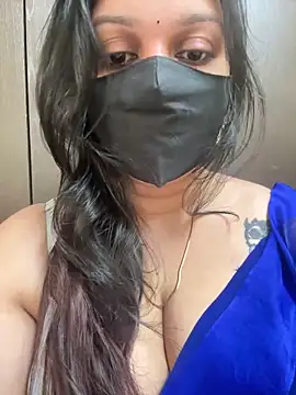 Snapshot of Akhi_Akshaya chatting on 03-02-25, 11:09 Akhi Akshaya online show from 03-02-25, 11:09