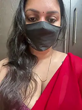 Snapshot of Akhi_Akshaya chatting on 03-07-25, 05:28 Akhi Akshaya online show from 03-07-25, 05:28