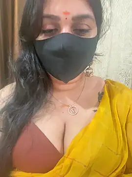 Snapshot of Akhi_Akshaya chatting on 02-09-25, 10:21 Akhi Akshaya online show from 02-09-25, 10:21