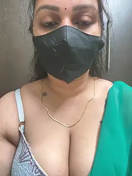 Snapshot of Akhi_Akshaya chatting on 02-21-25, 04:37 Akhi Akshaya online show from 02-21-25, 04:37
