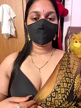 Snapshot of Akhi_Akshaya chatting on 10-10-25, 05:03 Akhi Akshaya online show from 10-10-25, 05:03