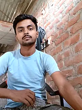 Snapshot of Suraj223kumar chatting on 06-06-26, 03:45 Suraj223kumar online show from 06-06-26, 03:45