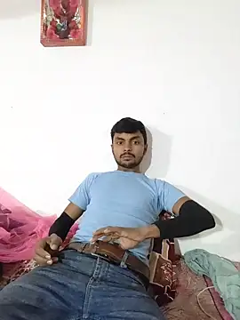 Suraj223kumar online show from 12-21-25, 04:08