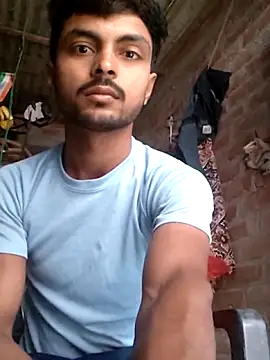 Snapshot of Suraj223kumar chatting on 06-05-26, 12:48 Suraj223kumar online show from 06-05-26, 12:48