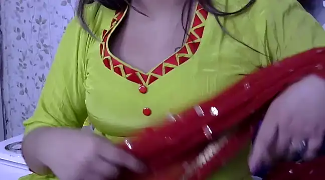 Noor  Kaur online show from 03-13-25, 09:05