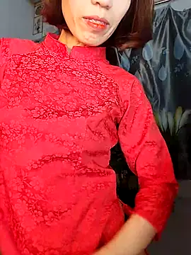 Lucy limon online show from 02-22-26, 07:33